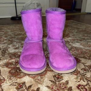 KIDS CLASSIC SHORT UGGS